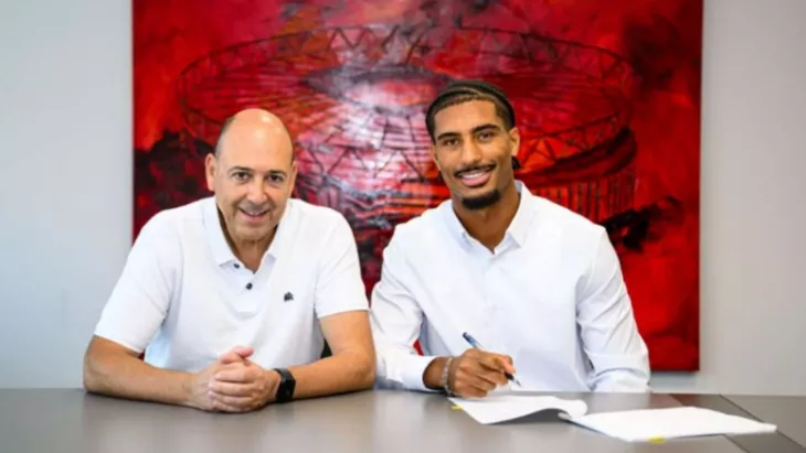 Байер, Севилья