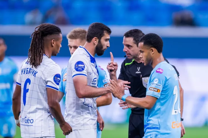 ФК Зенит, ФК Динамо Махачкала