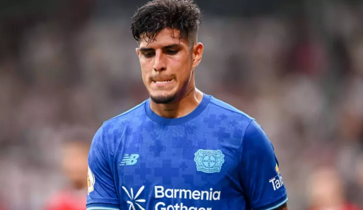 Байер, Тоттенхэм