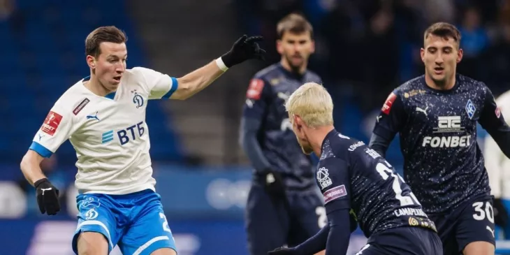 ФК Крылья Советов, ФК Динамо Москва