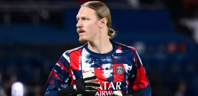 ПСЖ, Матвей Сафонов