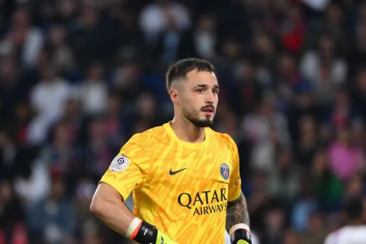 ПСЖ, Матвей Сафонов