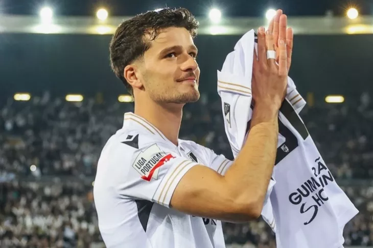 ПФК ЦСКА, Витория Гимарайнш