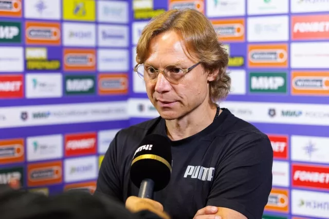 ФК Динамо Махачкала, ФК Динамо Москва