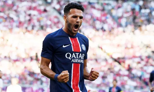 Ньюкасл, ПСЖ