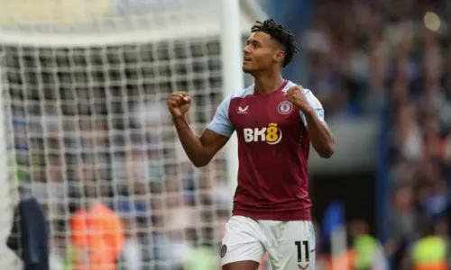 Манчестер Юнайтед, Астон Вилла