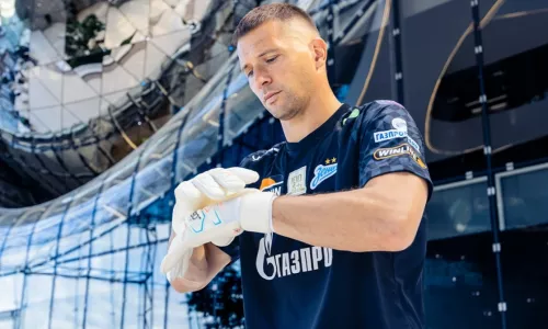 ФК Зенит, Михаил Кержаков