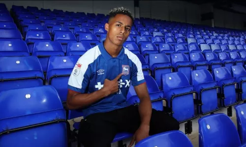 Ноттингем Форест, Ипсвич Таун