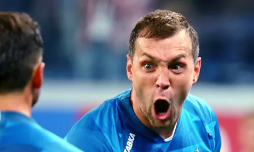 ФК Акрон, Заур Тедеев