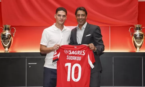 Бенфика, Шахтёр