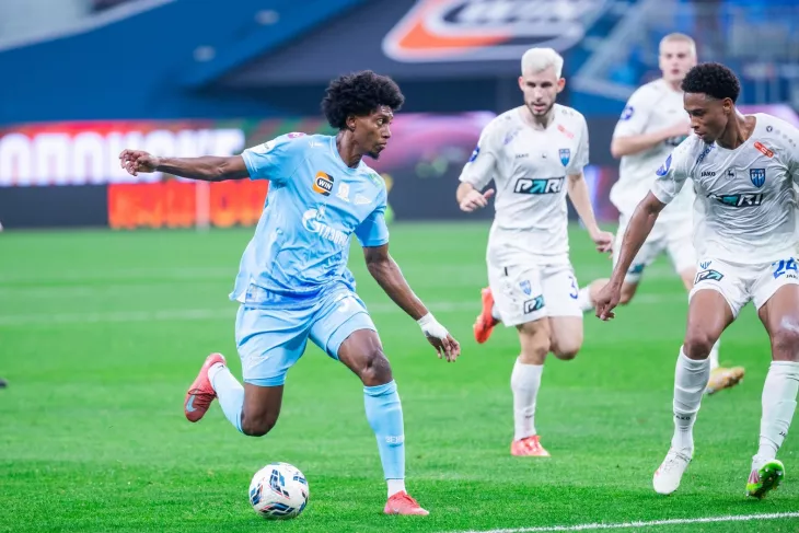 ФК Зенит, Константин Зырянов