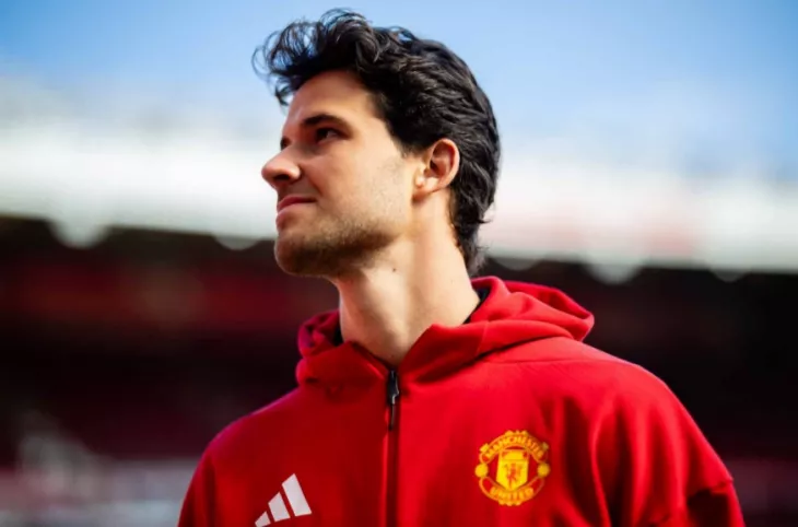 Манчестер Юнайтед, Сенне Ламменс