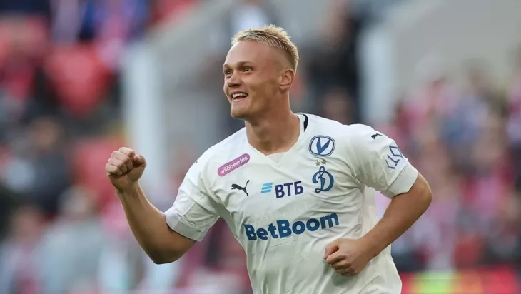 ФК Динамо Москва, Константин Тюкавин