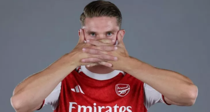 Арсенал, Атлетик