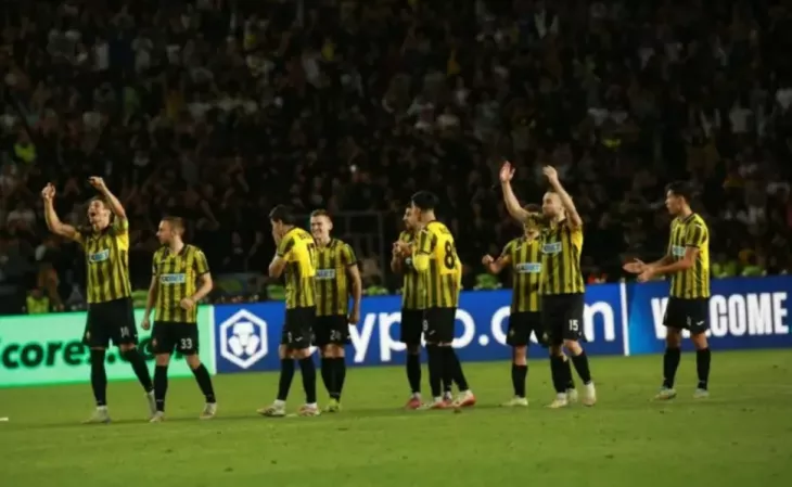 Кайрат, Спортинг Лиссабон