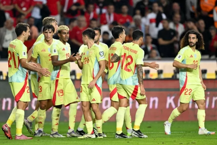 Сборная Испании, ФК Локомотив Москва