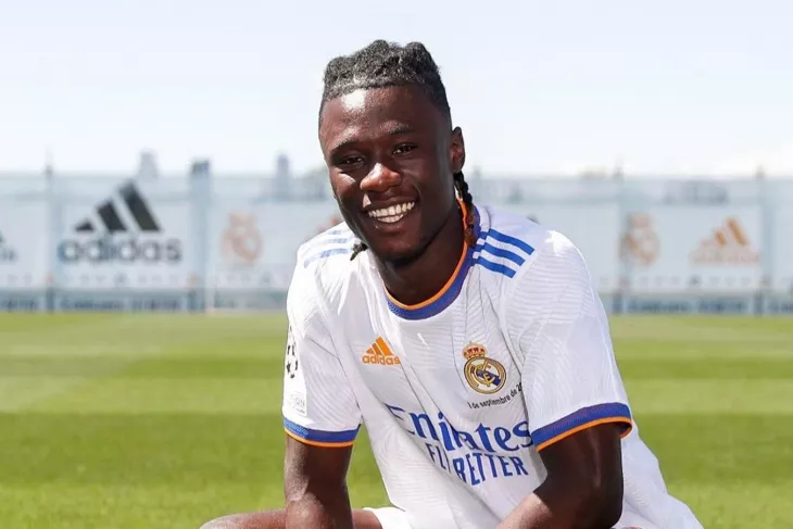 Реал Мадрид, Ньюкасл