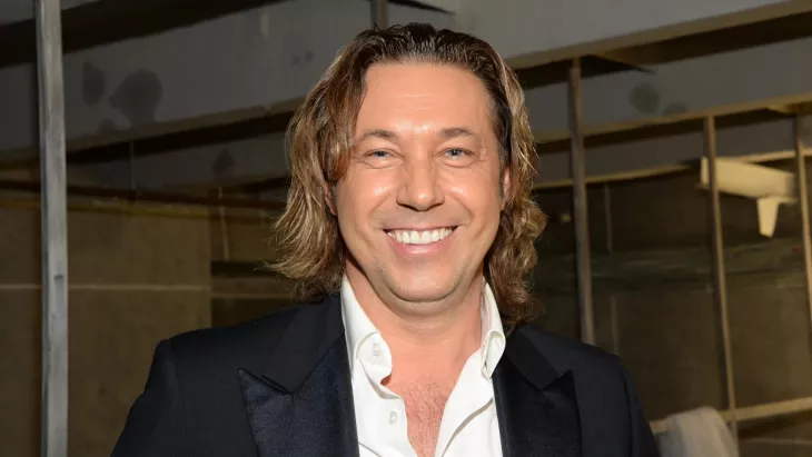 Александр Мостовой, Гильермо Абаскаль