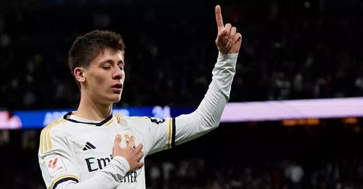 «Атлетико» – «Реал» Мадрид: мадридское дерби не меняет клубы, но дуэль тренеров добавляет интриги.