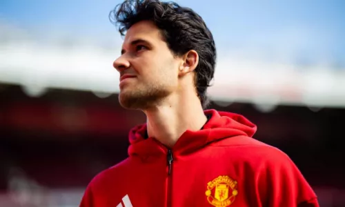 Манчестер Юнайтед, Сенне Ламменс