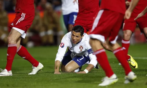 Сборная Армении, Сборная Португалии