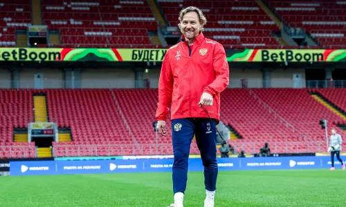 Сборная Иордании, Валерий Карпин