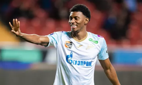 ФК Зенит, Сьон