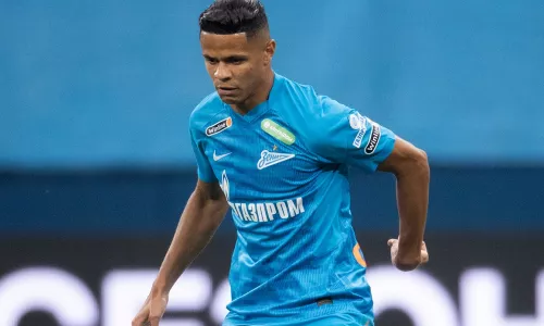 Сборная Бразилии, Дуглас Сантос