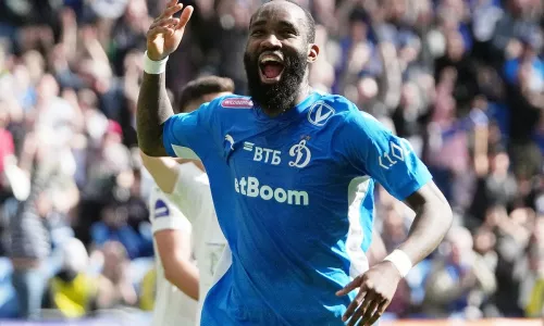 ФК Динамо Москва, Муми Нгамале