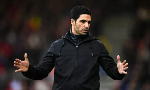 Джейми Каррагер, Микель Артета