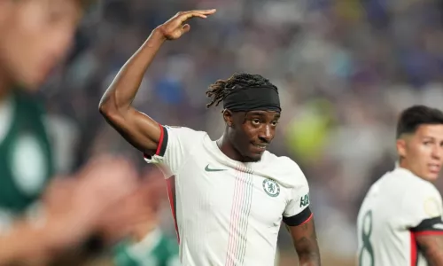 Арсенал, Нони Мадуэке