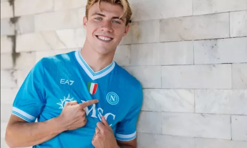 Наполи, Расмус Хойлунд