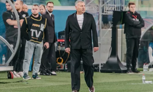 ФК Акрон, Заур Тедеев