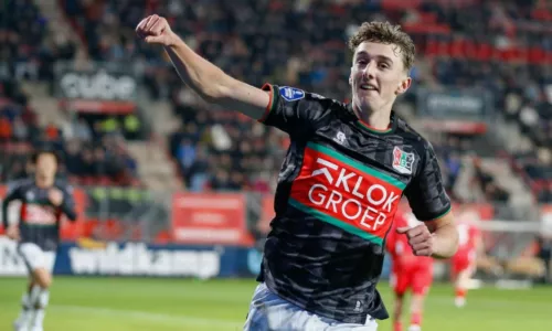 Ливерпуль, Аякс