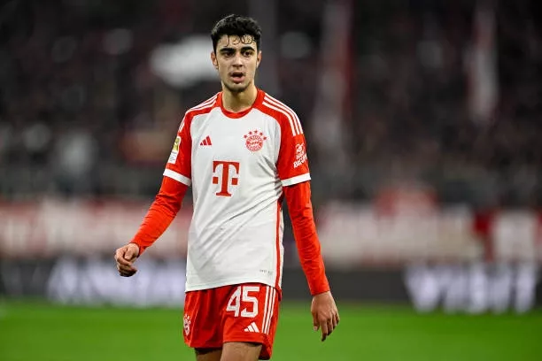 Манчестер Сити, Манчестер Юнайтед