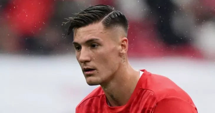 Манчестер Юнайтед, Беньямин Шешко