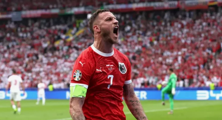 Сборная Австрии, Сборная Сан-Марино