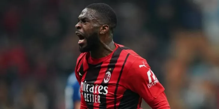 Милан, Фикайо Томори