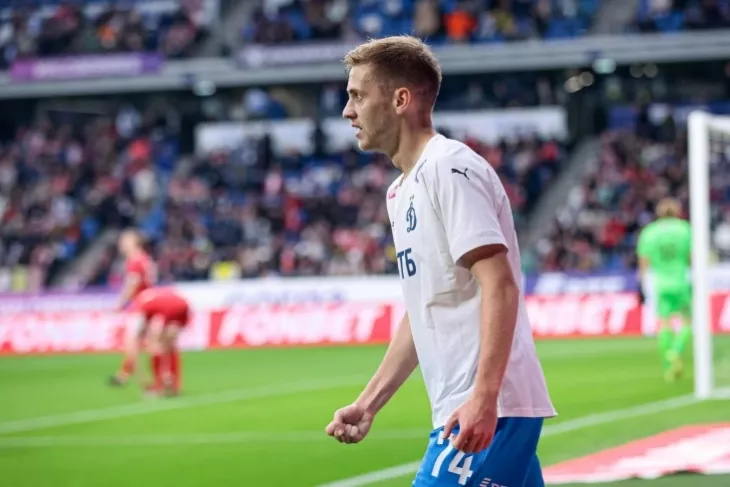 ФК Динамо Москва, ФК Ахмат