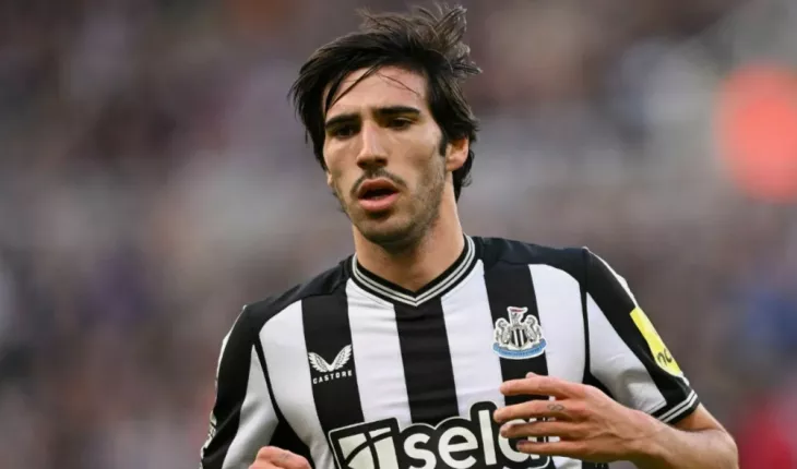 Ювентус, Ньюкасл