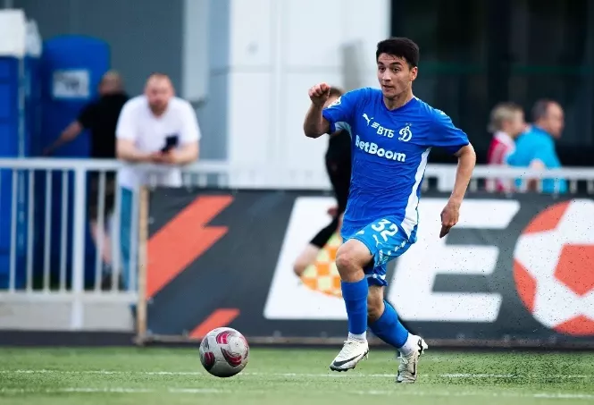 ФК Динамо Москва, ФК Крылья Советов