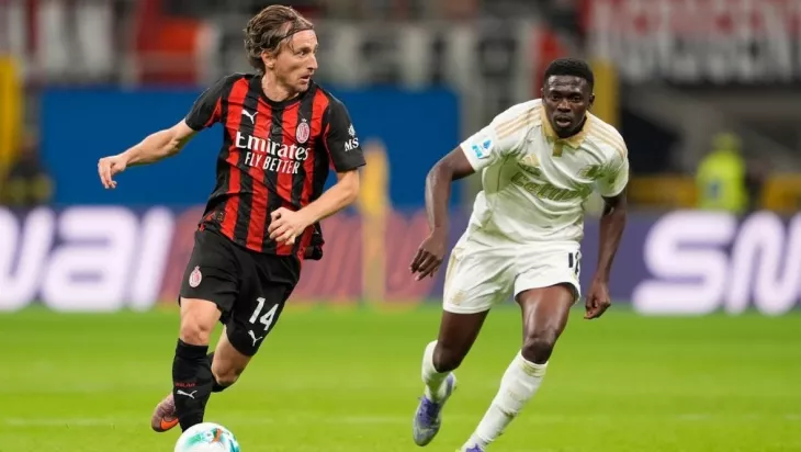 Милан, Пиза