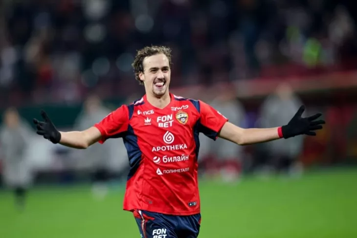 ПФК ЦСКА, ФК Крылья Советов