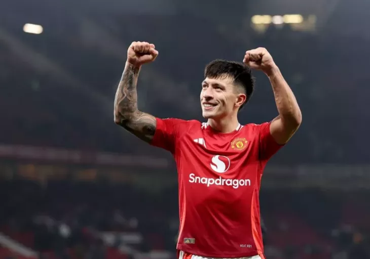 Манчестер Юнайтед, Лисандро Мартинес