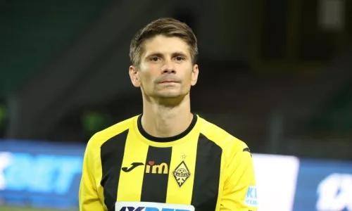 Кайрат, Александр Мартынович