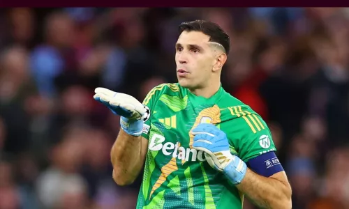 Манчестер Юнайтед, Эмилиано Мартинес