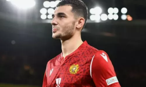 Сборная Венгрии, Сборная Армении