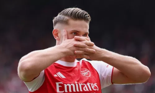 Арсенал, Атлетико