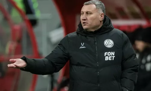 ФК Акрон, Заур Тедеев