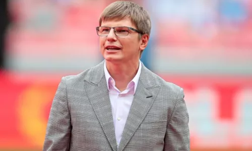 Аль-Наср, Андрей Аршавин